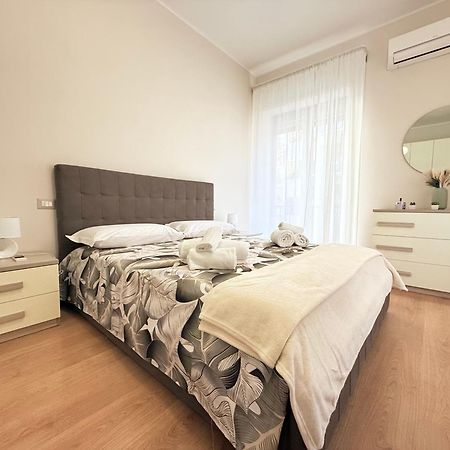 Dimora Del Corso Appartement Salerno Buitenkant foto