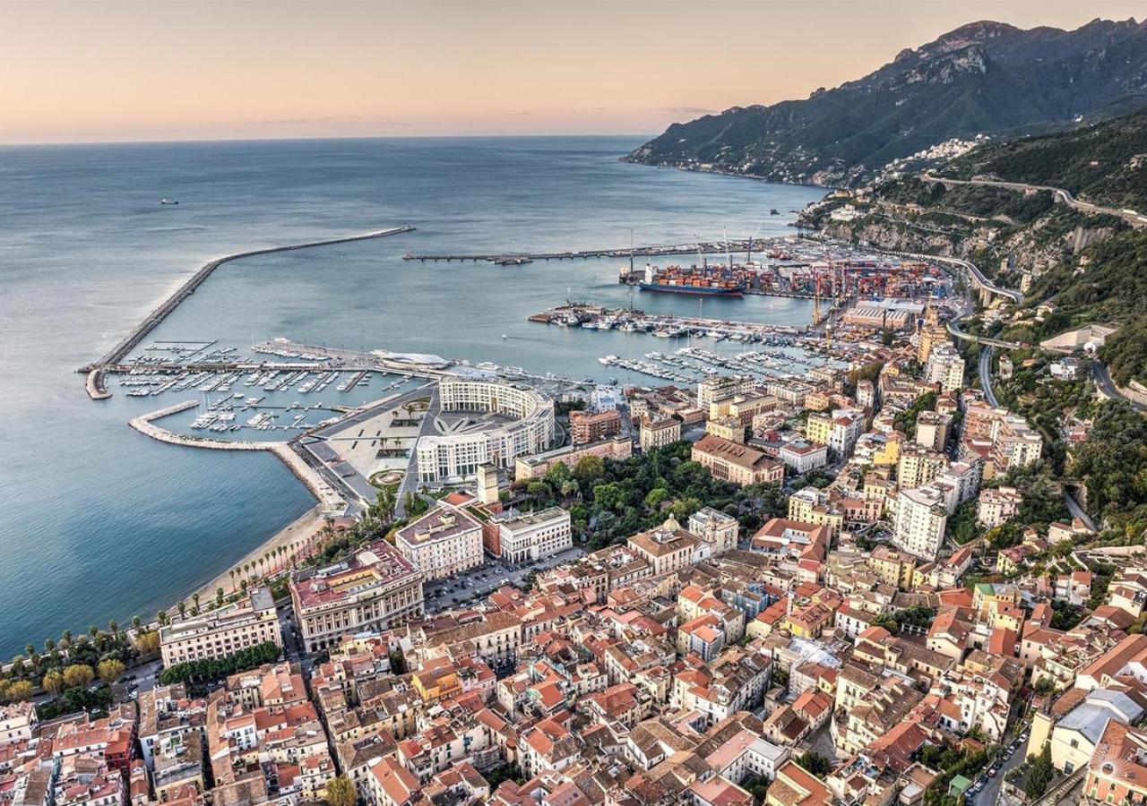 Dimora Del Corso Appartement Salerno Buitenkant foto